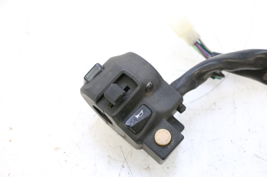 photo de COMMUTATORE SINISTRO SYM GTS EVO 125 (2009 - 2013) - Dettaglio del componente