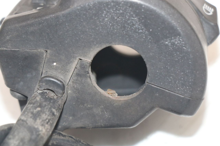 photo de Leva sinistra HONDA PCX (JF28) 125 (2009 - 2011) - Dettagli dei punti di fissaggio