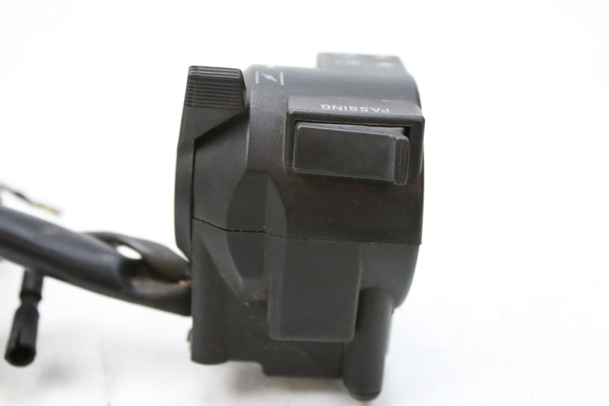 photo de COMMUTATORE SINISTRO SYM HUSKY 125 (1999 - 2005) - Stato della superficie e materiale