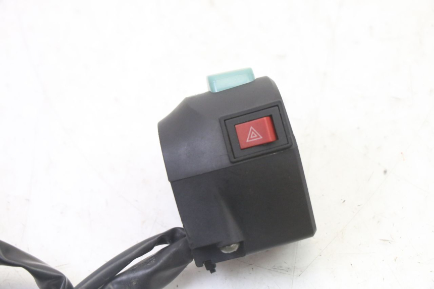 photo de COMMUTATORE SINISTRO KIDEN KD125-G 125 (2018 - 2022) - Primo piano tecnico