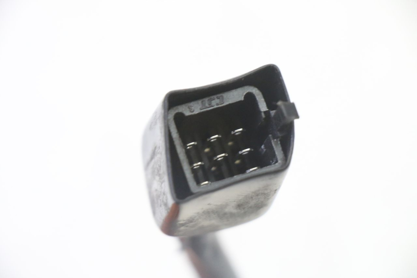 photo de COMANDO SINISTRO PEUGEOT KISBEE 2T 50 (2010 - 2017) - Primo piano tecnico