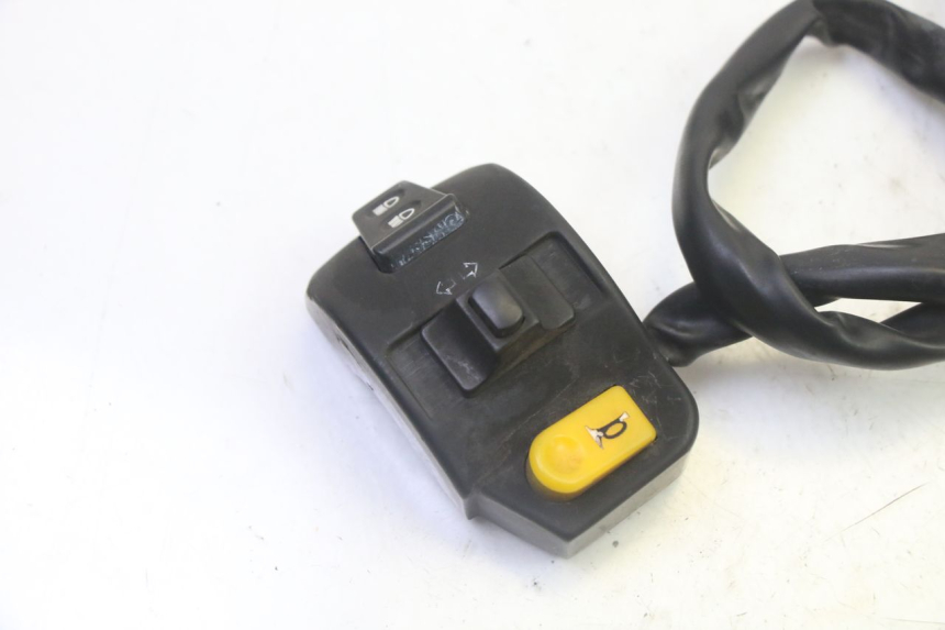 photo de COMANDO SINISTRO PEUGEOT KISBEE 2T 50 (2010 - 2017) - Dettaglio del componente