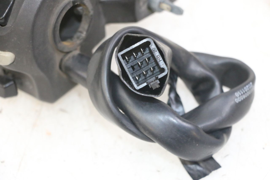 photo de COMANDO SINISTRO PEUGEOT KISBEE 4T 50 (2018 - 2022) - Vista d'insieme del prodotto