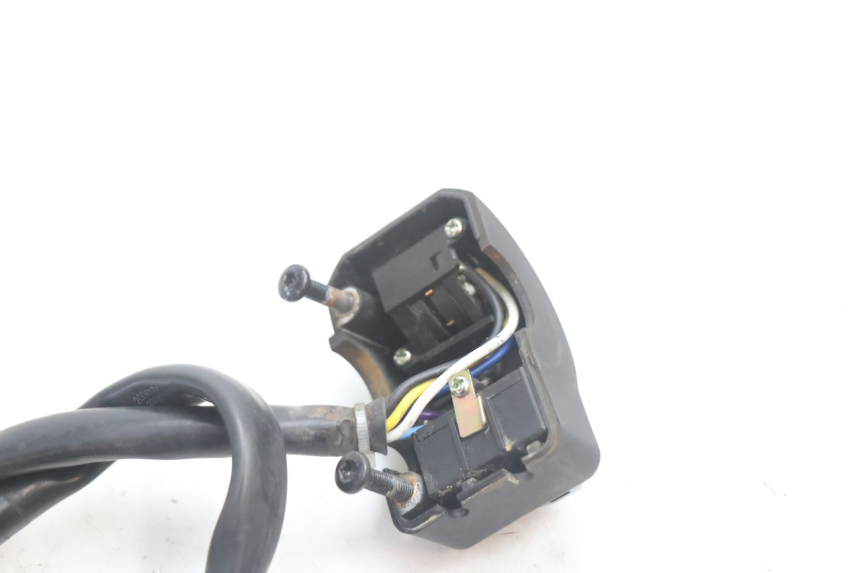 photo de COMANDO SINISTRO PEUGEOT KISBEE 4T 50 (2018 - 2022) - Primo piano tecnico