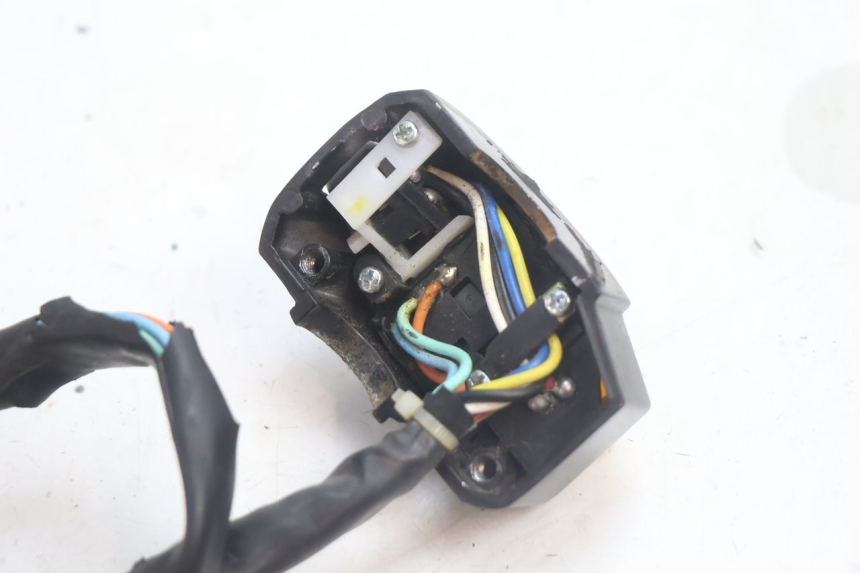 photo de COMANDO SINISTRO PEUGEOT KISBEE 4T 50 (2010 - 2017) - Vista d'insieme del prodotto