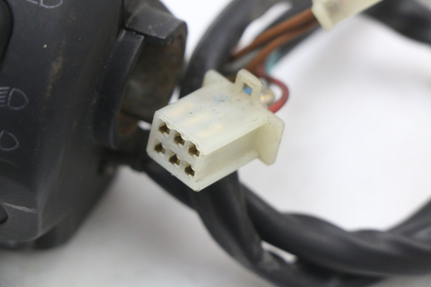 photo de COMMUTATORE SINISTRO RENAULT KOURANOS 125 (2001 - 2004) - Stato della superficie e materiale