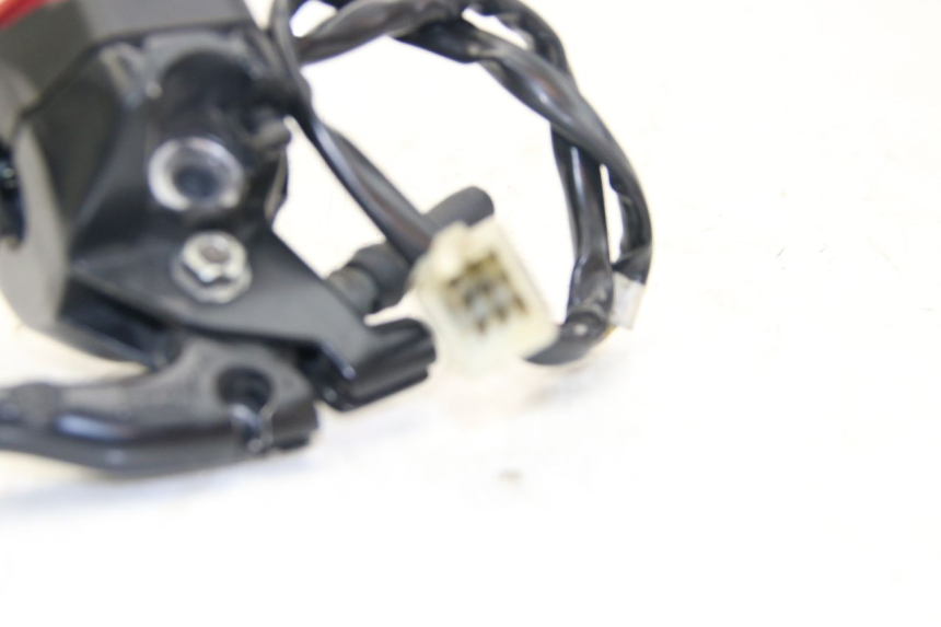 photo de MANUBRIO SINISTRO PEUGEOT LUDIX 50 (2008 - 2017) - Primo piano tecnico