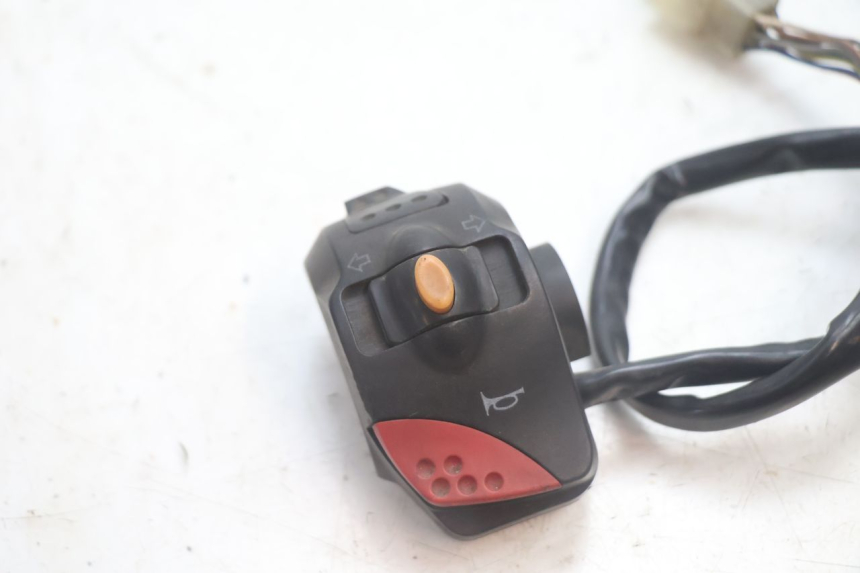 photo de COMANDO SINISTRO PEUGEOT LUDIX 50 (2005 - 2007) - Dettaglio del componente
