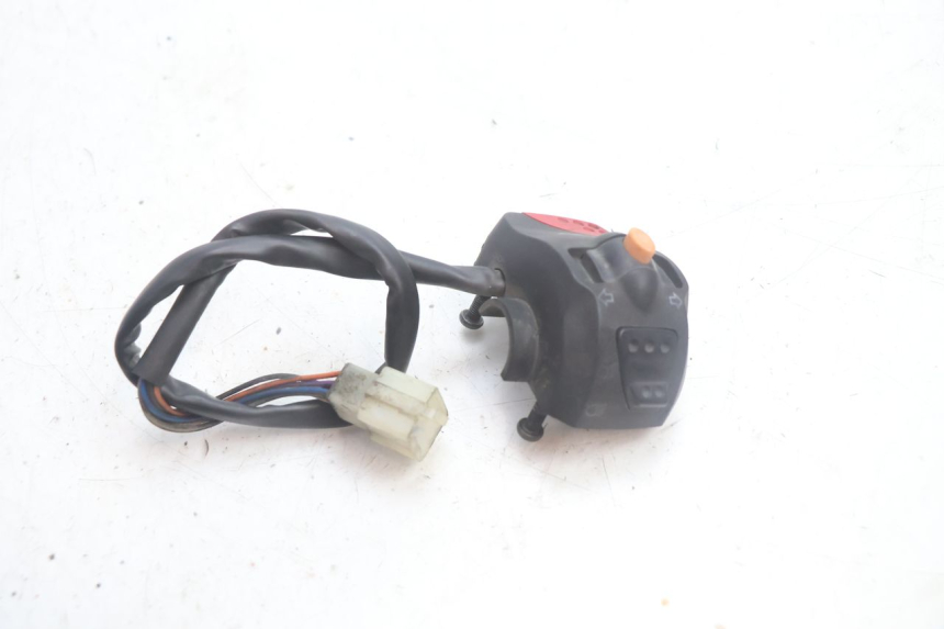 photo de COMMUTATORE SINISTRO PEUGEOT LUDIX PRO 2T 50 (2010 - 2017) - Zoom sullo stato d'uso