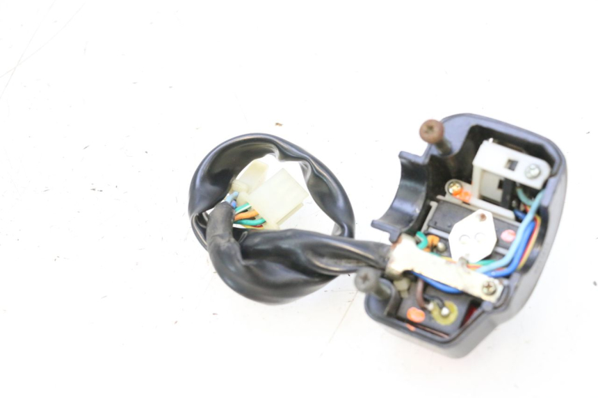 photo de COMMUTATORE SINISTRO KEEWAY MATRIX RX9 125 (2006 - 2007) - Altra angolazione