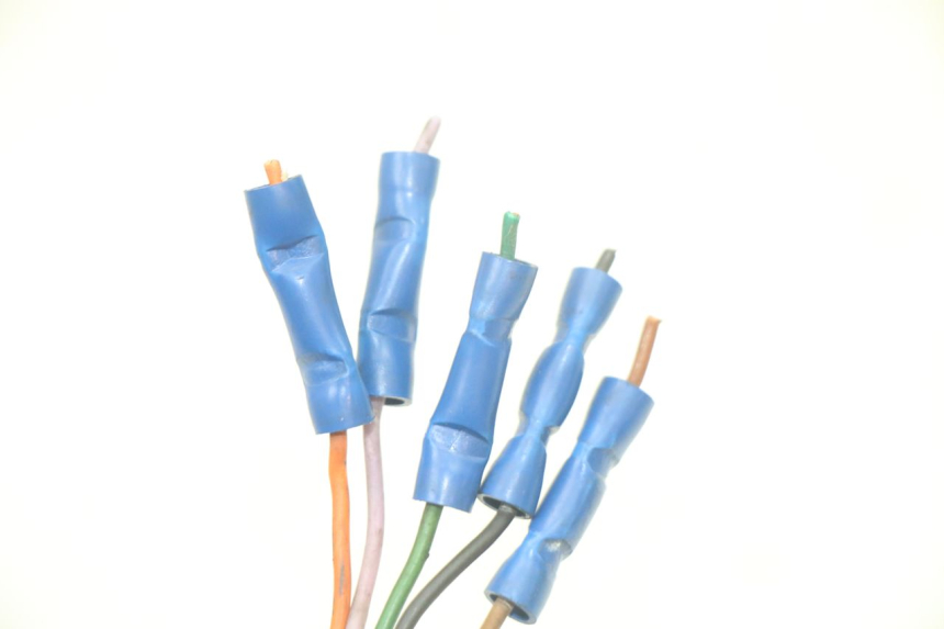 photo de COMMUTATORE SINISTRO MBK X-LIMIT XLIMIT 50 (2007 - 2012) - Stato della superficie e materiale