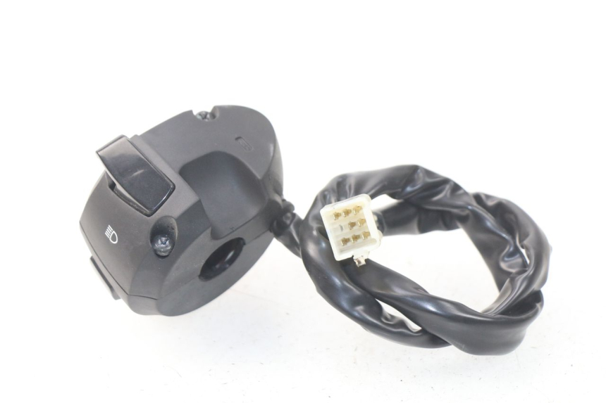 photo de Leva sinistra PEUGEOT METROPOLIS 400 (2017 - 2020) - Zoom sullo stato d'uso