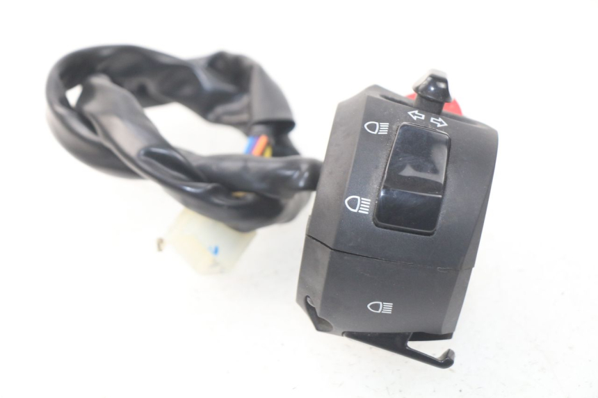 photo de Leva sinistra PEUGEOT METROPOLIS 400 (2017 - 2020) - Vista d'insieme del prodotto