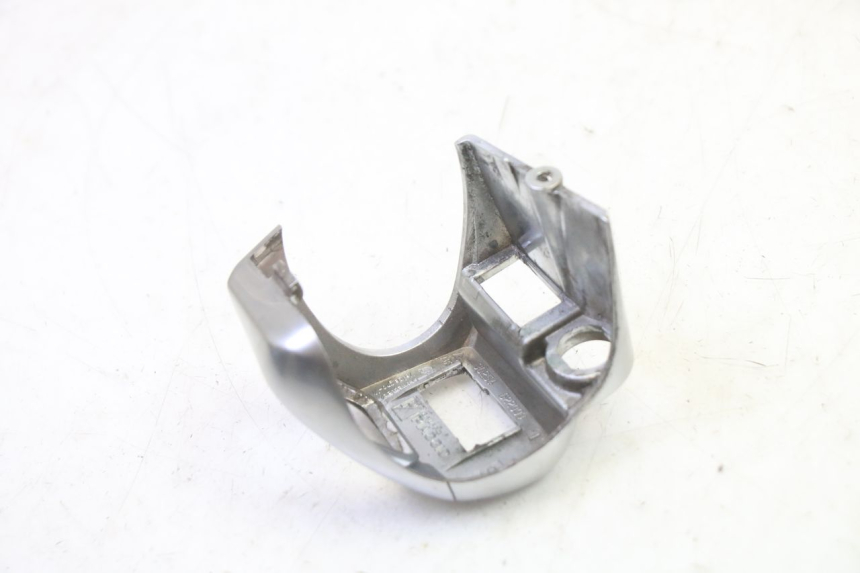 photo de MANUBRIO SINISTRO PIAGGIO MP3 125 (2006 - 2014) - Vista d'insieme del prodotto