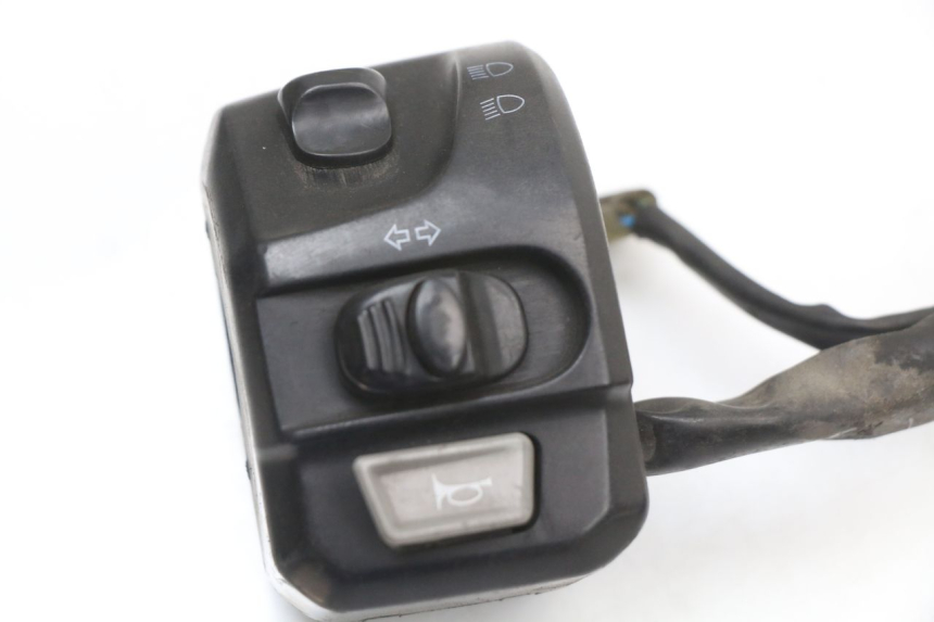 photo de COMMUTATORE SINISTRO MBK MW TRYPTIK 125 (2014 - 2016) - Dettaglio del componente