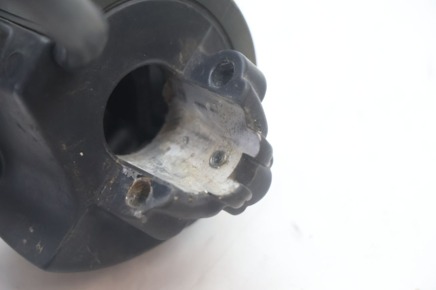 photo de COMMUTATORE SINISTRO MBK NITRO 50 (2004 - 2008) - Stato della superficie e materiale