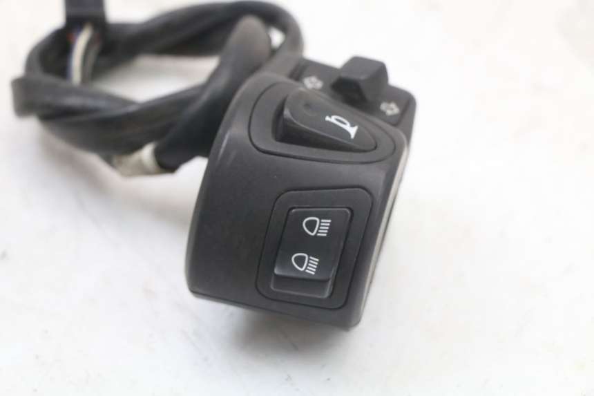photo de Leva sinistra HONDA PCX (JF28) 125 (2009 - 2011) - Primo piano tecnico