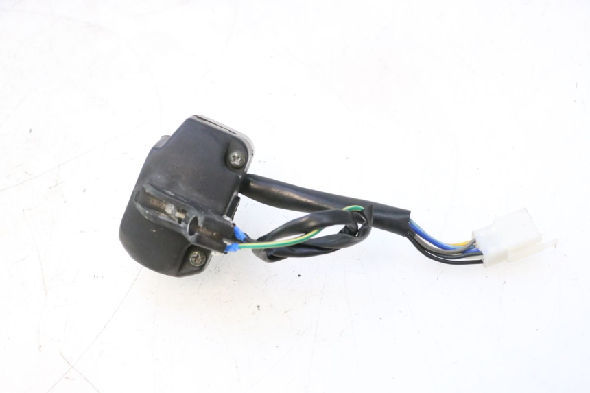 photo de COMMUTATORE SINISTRO VASTRO R-ONE 4T 50 (2014 - 2022) - Zoom sullo stato d'uso