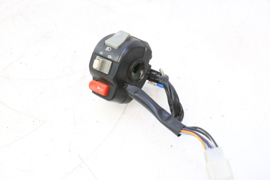 photo de COMMUTATORE SINISTRO VASTRO R-ONE 4T 50 (2014 - 2022) - Altra angolazione