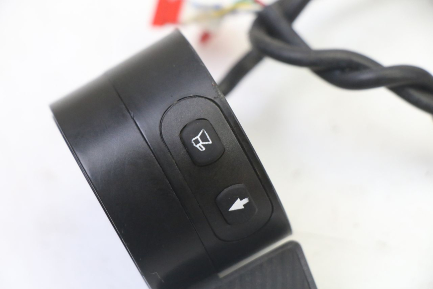 photo de COMMUTATORE SINISTRO PUNK ELECTRIC RIDER 1 - Altra angolazione