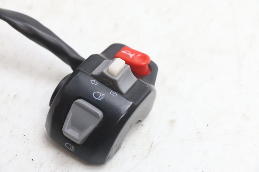 photo de COMANDO SINISTRO TNT MOTOR ROMA 10' 4T 50 (2007 - 2018) - Altra angolazione