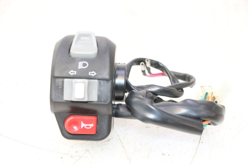 photo de COMMUTATORE SINISTRO TNT MOTOR ROMA 12' 2T 50 (2007 - 2018) - Vista principale