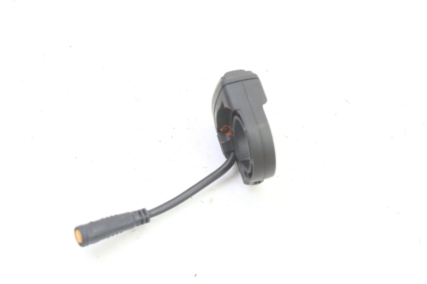 photo de COMMUTATORE SINISTRO HERO S10 1 - Altra angolazione