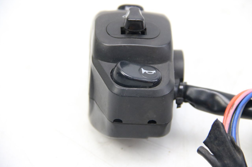 photo de COMANDO SINISTRO LVNENG S5 1 (2019 - 2023) - Zoom sullo stato d'uso