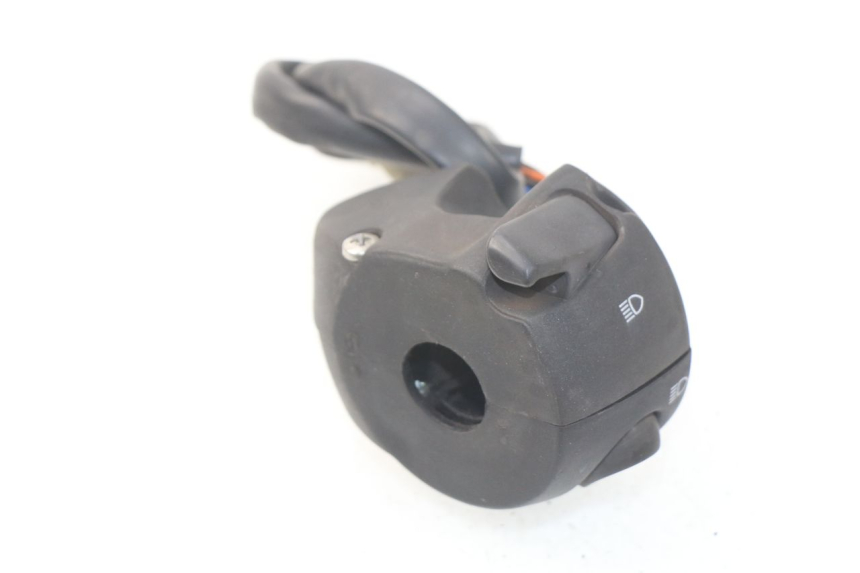 photo de Leva sinistra PEUGEOT SATELIS 300 (2012 - 2015) - Primo piano tecnico