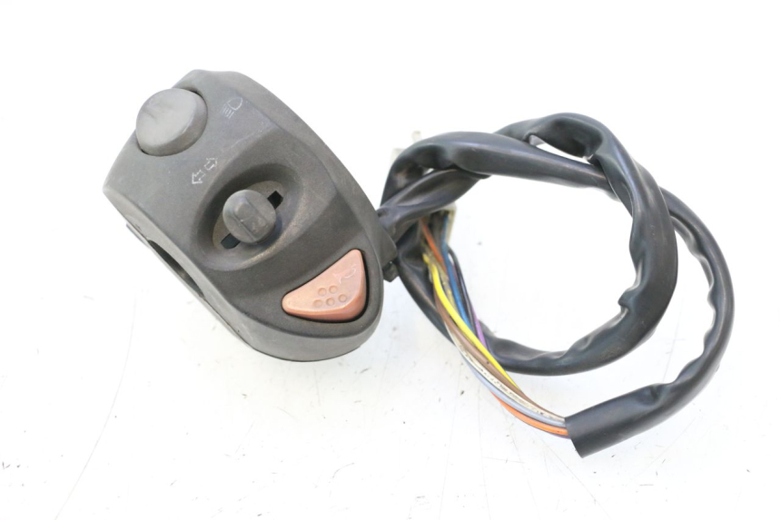 photo de MANUBRIO SINISTRO PEUGEOT SATELIS 125 (2006 - 2009) - Dettaglio del componente
