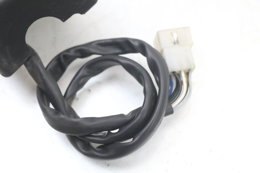 photo de Leva sinistra APRILIA SCARABEO GT 125 (1999 - 2007) - Vista d'insieme del prodotto