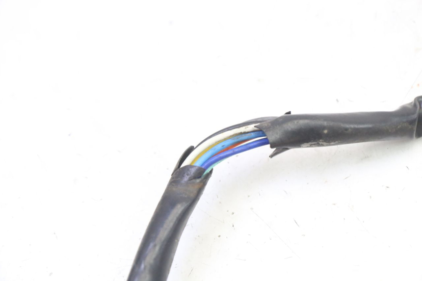 photo de MANUBRIO SINISTRO PEUGEOT SPEEDFIGHT 3 AIR 50 (2009 - 2015) - Stato della superficie e materiale