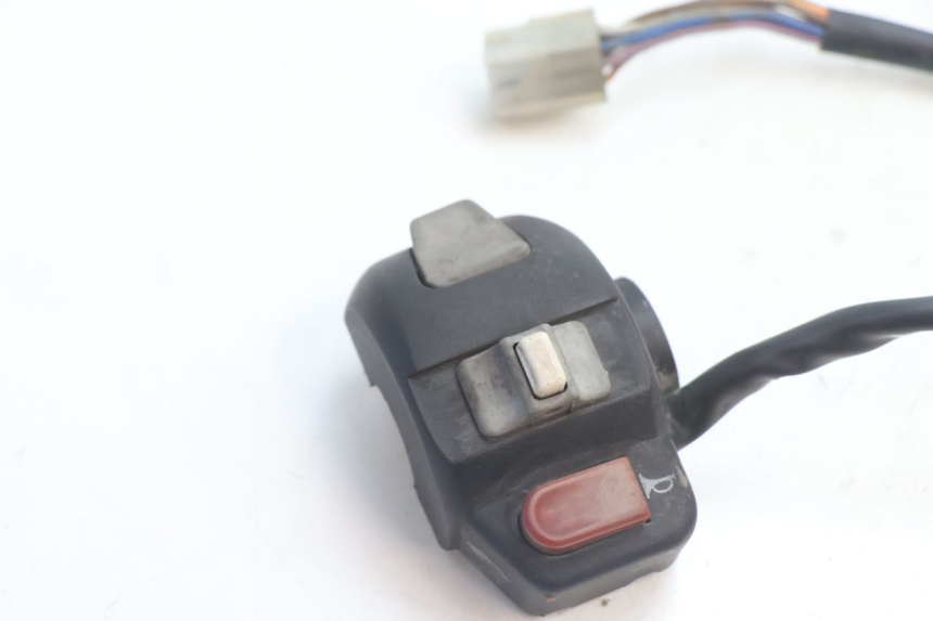 photo de COMANDO SINISTRO PEUGEOT SPEEDFIGHT LC 50 (1996 - 2002) - Dettaglio del componente