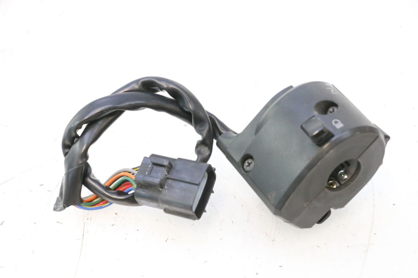 photo de COMMUTATORE SINISTRO DUCATI SS IE DS CARENEE 1000 (2002 - 2006) - Primo piano tecnico