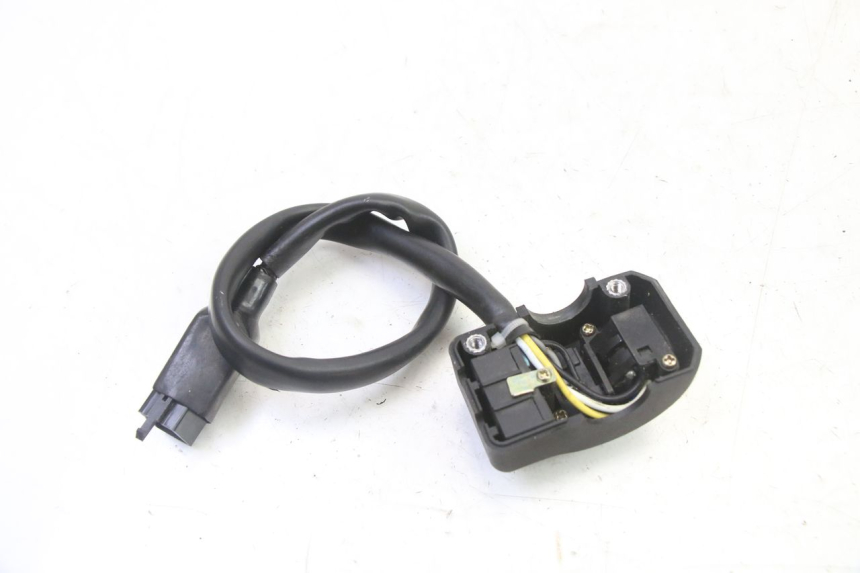 photo de COMMUTATORE SINISTRO PEUGEOT STREETZONE I NAKED 2T 50 (2018 - 2020) - Primo piano tecnico