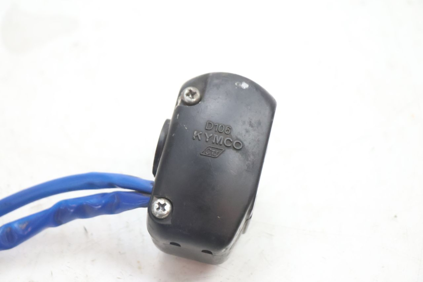 photo de COMMUTATORE SINISTRO KYMCO SUPER 8 2T 50 (2007 - 2013) - Dettagli dei punti di fissaggio