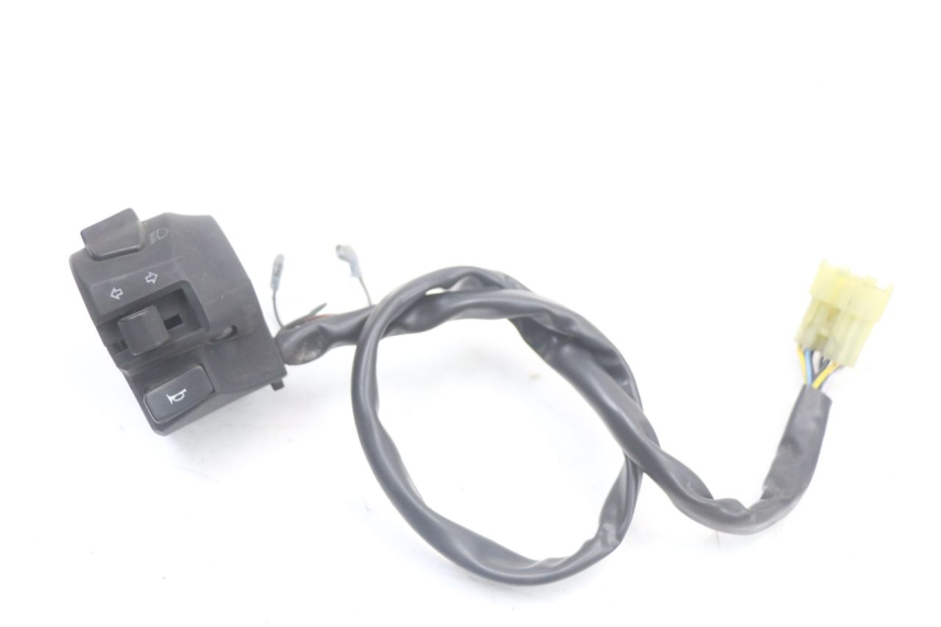 photo de COMMUTATORE SINISTRO SUZUKI BURGMAN 125 (2018 - 2021) - Dettaglio del componente