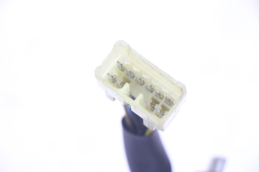 photo de COMMUTATORE SINISTRO SUZUKI BURGMAN 125 (2018 - 2021) - Marcature e riferimenti originali