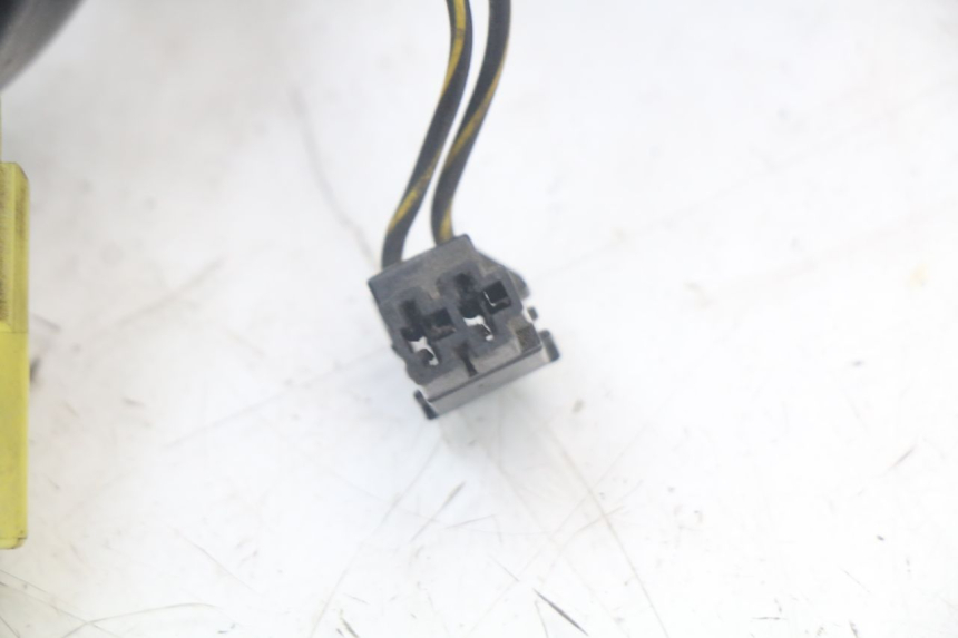 photo de COMANDO SINISTRO SUZUKI SV N 650 (1999 - 2002) - Stato della superficie e materiale