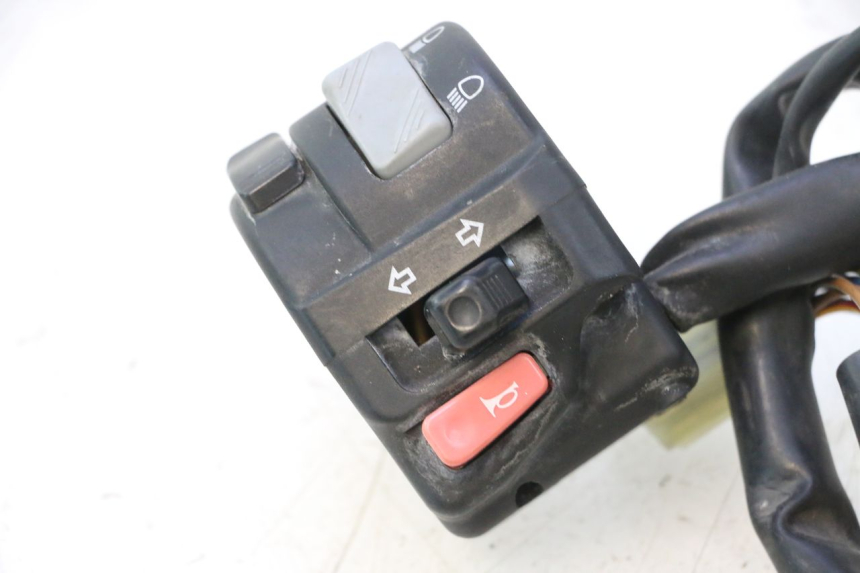 photo de COMMUTATORE SINISTRO YAMAHA TDM ABS 900 (2002 - 2014) - Dettaglio del componente