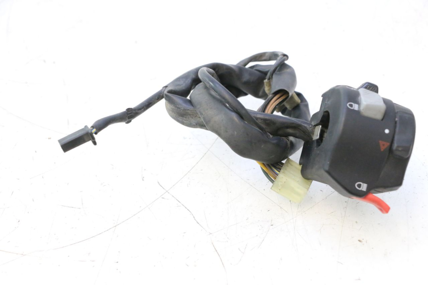 photo de COMMUTATORE SINISTRO YAMAHA TDM ABS 900 (2002 - 2014) - Ricambio usato controllato