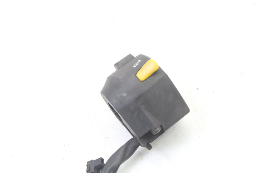 photo de COMANDO SINISTRO SUZUKI UH BURGMAN 125 (2002 - 2006) - Primo piano tecnico