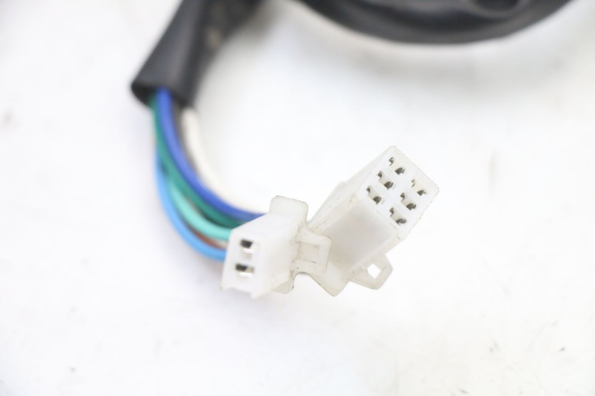 photo de MANUBRIO SINISTRO UNIVERSAL BIKE ZN50QT-11B 50 (2018 - 2021) - Vista d'insieme del prodotto