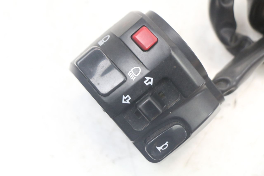 photo de COMANDO SINISTRO KAWASAKI VERSYS ABS 650 (2015 - 2018) - Zoom sullo stato d'uso