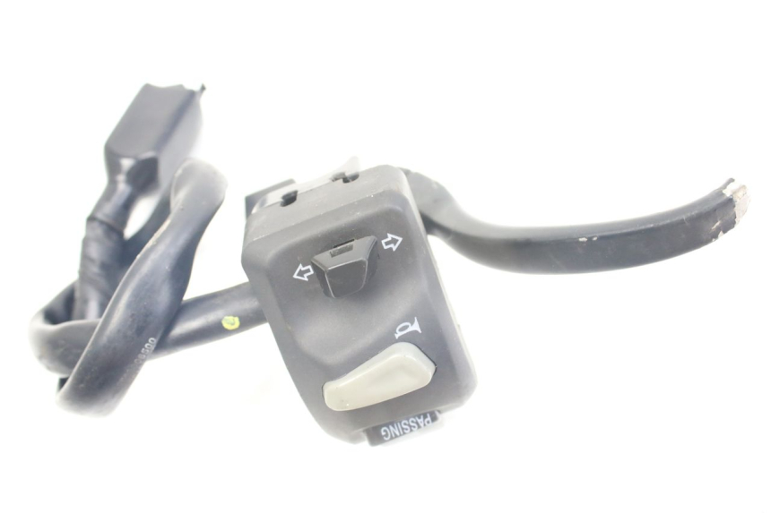 photo de MANUBRIO SINISTRO PEUGEOT VIVACITY NEW 2T 50 (2008 - 2017) - Zoom sullo stato d'uso