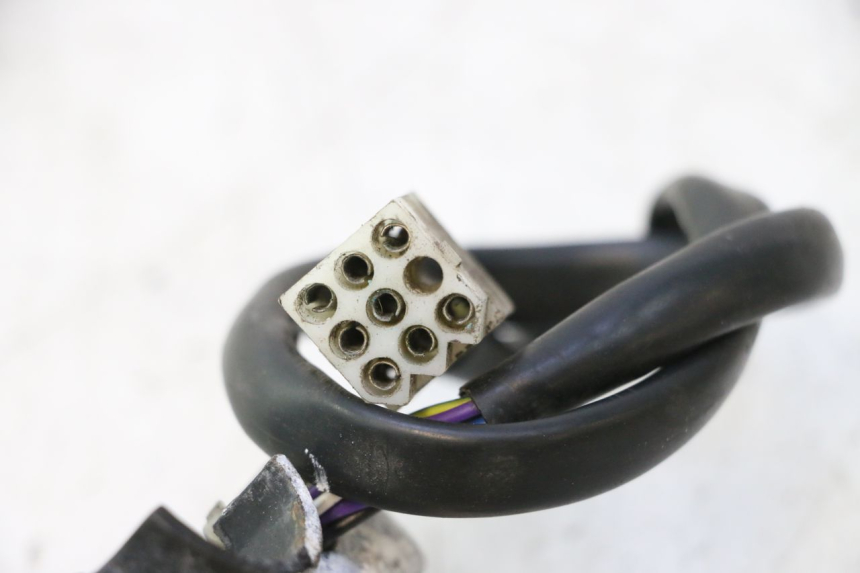 photo de MANUBRIO SINISTRO PEUGEOT VIVACITY 50 (2004 - 2009) - Dettaglio del componente