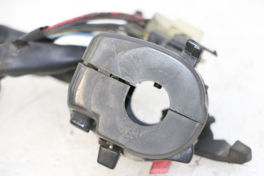 photo de COMMUTATORE SINISTRO YAMAHA XJN DIVERSION 600 (2000 - 2003) - Altra angolazione