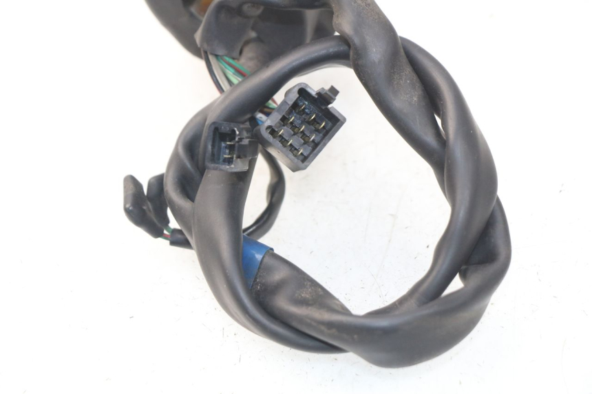 photo de COMMUTATORE SINISTRO HONDA XLV VARADERO 125 (2000 - 2006) - Zoom sullo stato d'uso