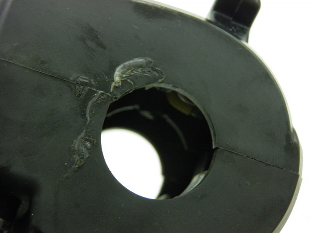 photo de Leva sinistra YAMAHA FJR 1300 (2004 - 2005) - Primo piano tecnico