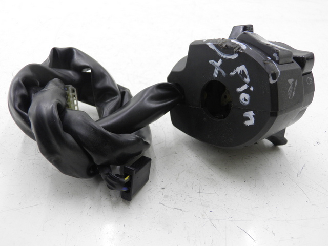 photo de Leva sinistra YAMAHA FJR 1300 (2004 - 2005) - Vista d'insieme del prodotto